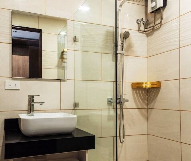 בית מלון כפרי Rogen Inn