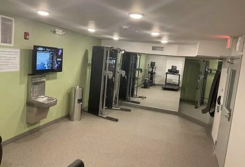 ホテル Woodspring Suites Hermitage   Nashville Airport