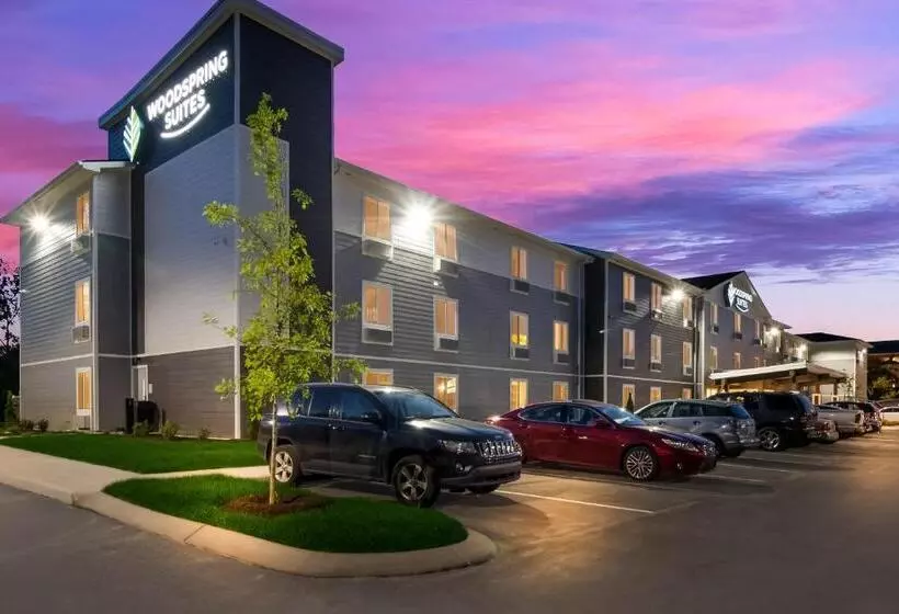 ホテル Woodspring Suites Hermitage   Nashville Airport