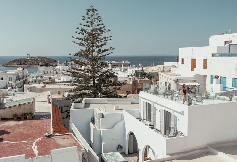 Mariet Naxos Elegant Suites