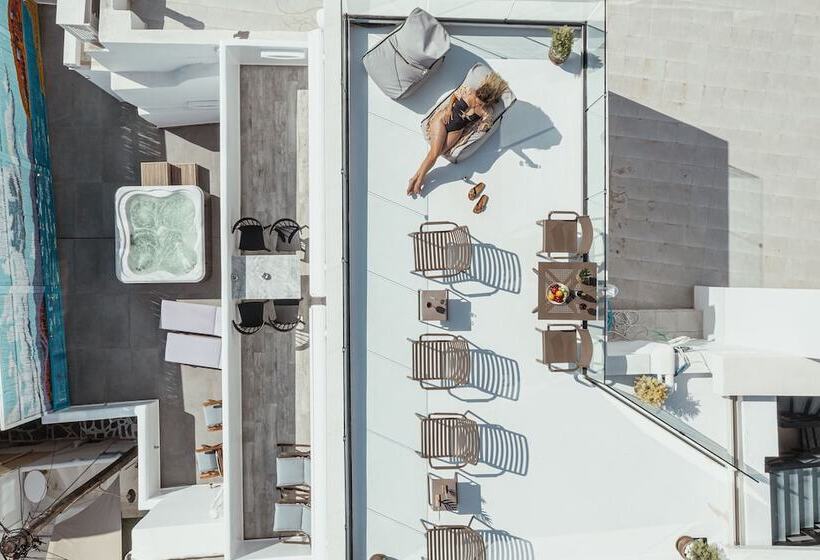 Mariet Naxos Elegant Suites