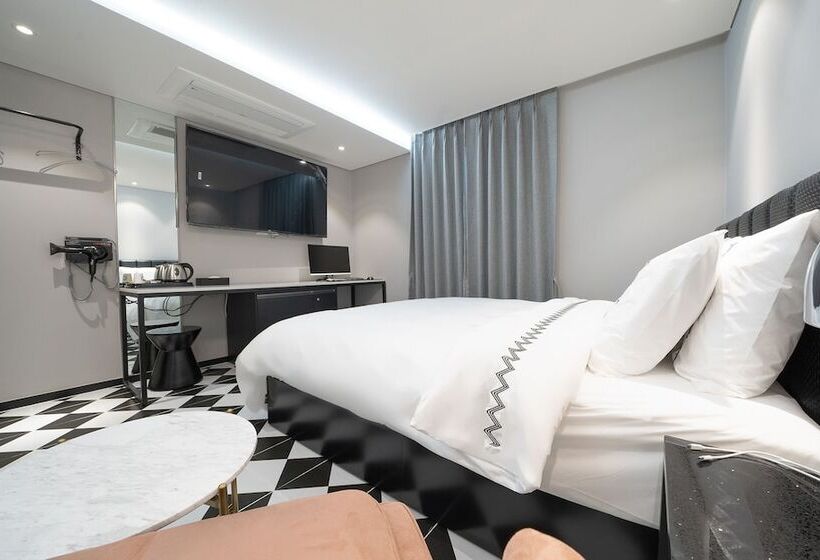 Motel Hwagok Alice Next Door