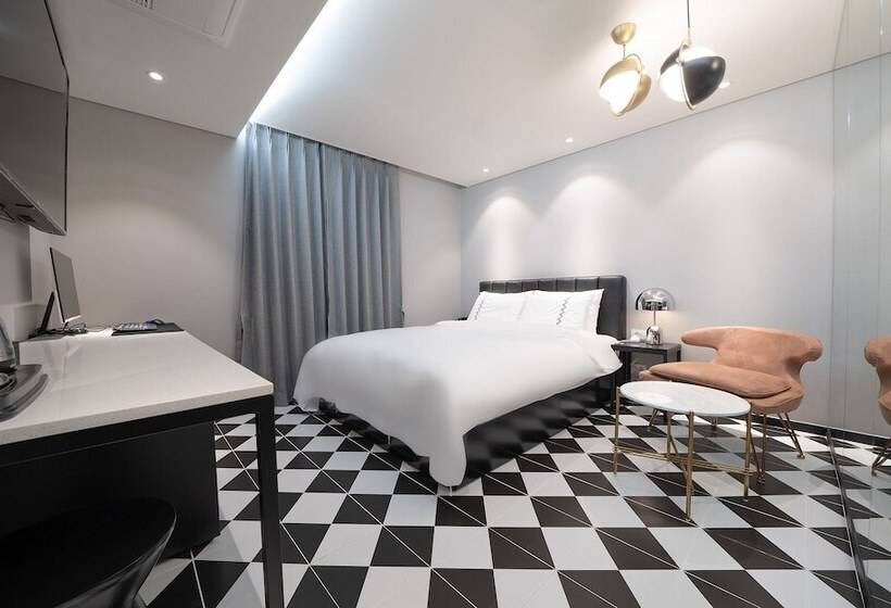 Motel Hwagok Alice Next Door