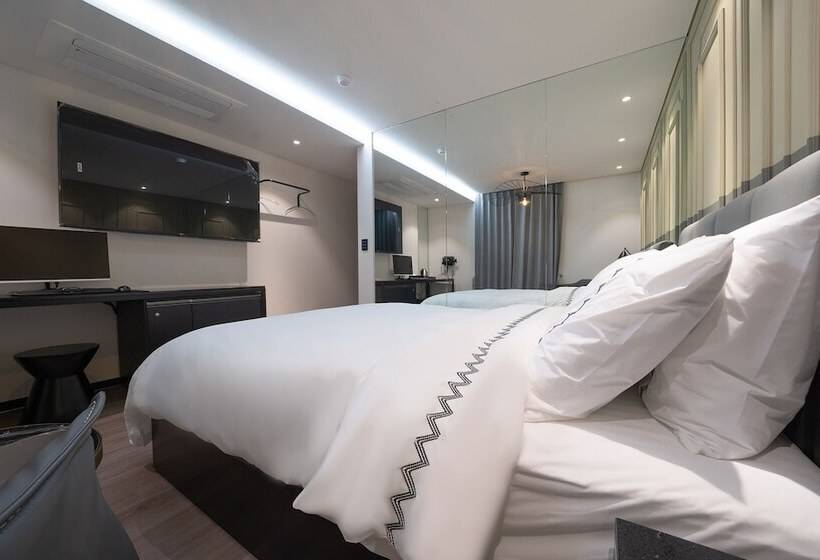 Motel Hwagok Alice Next Door