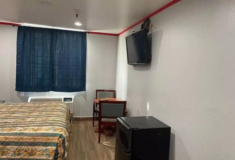 Broadway Inn Motel