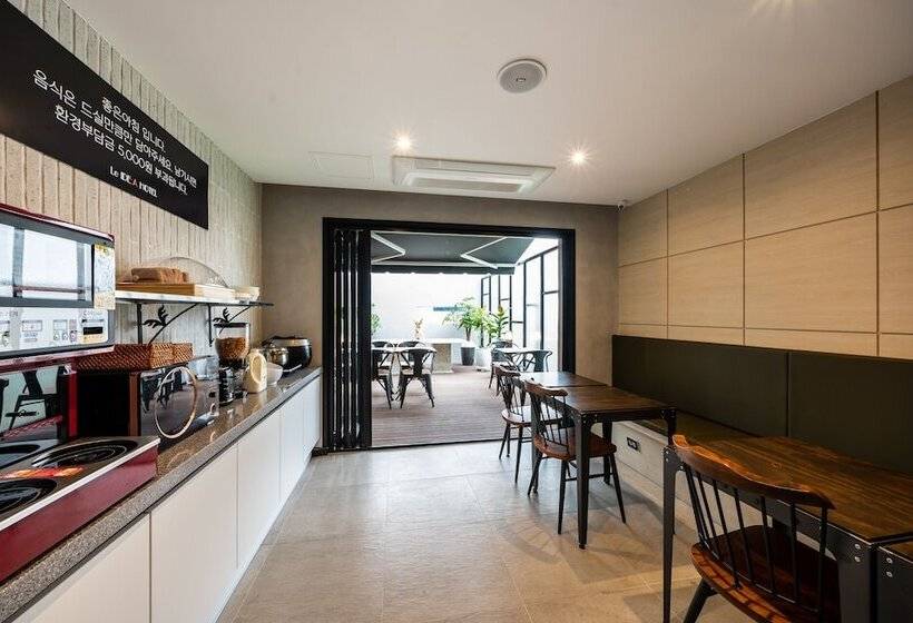 مُتل Ulsan Samsan Q5