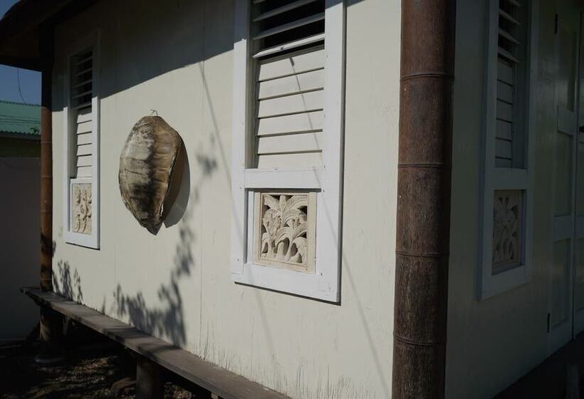 پانسیون Mikuzi