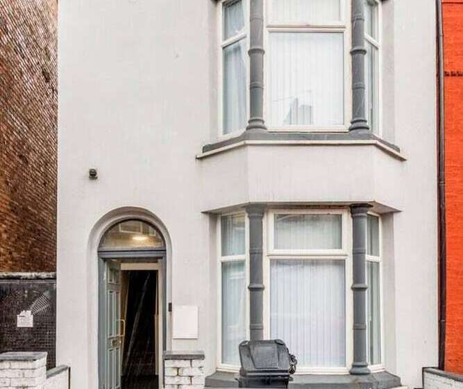 Residência Immaculate 4 Bed House Near Anfield And Goodison