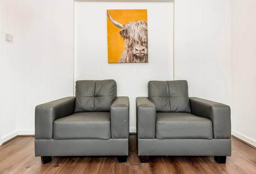 Residência Immaculate 4 Bed House Near Anfield And Goodison