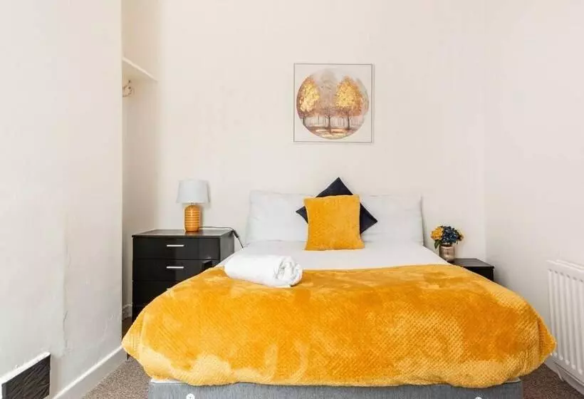 Residenssi Immaculate 4 Bed House Near Anfield And Goodison