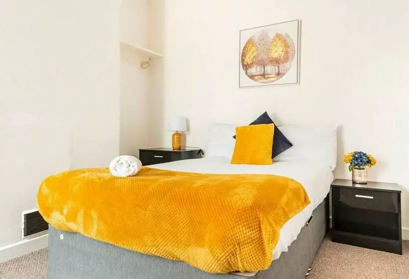 Residenssi Immaculate 4 Bed House Near Anfield And Goodison