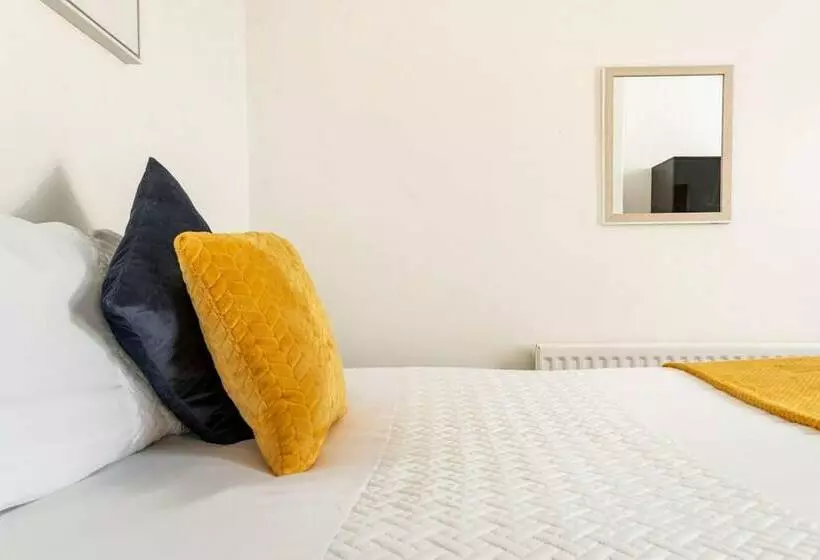 Residenssi Immaculate 4 Bed House Near Anfield And Goodison