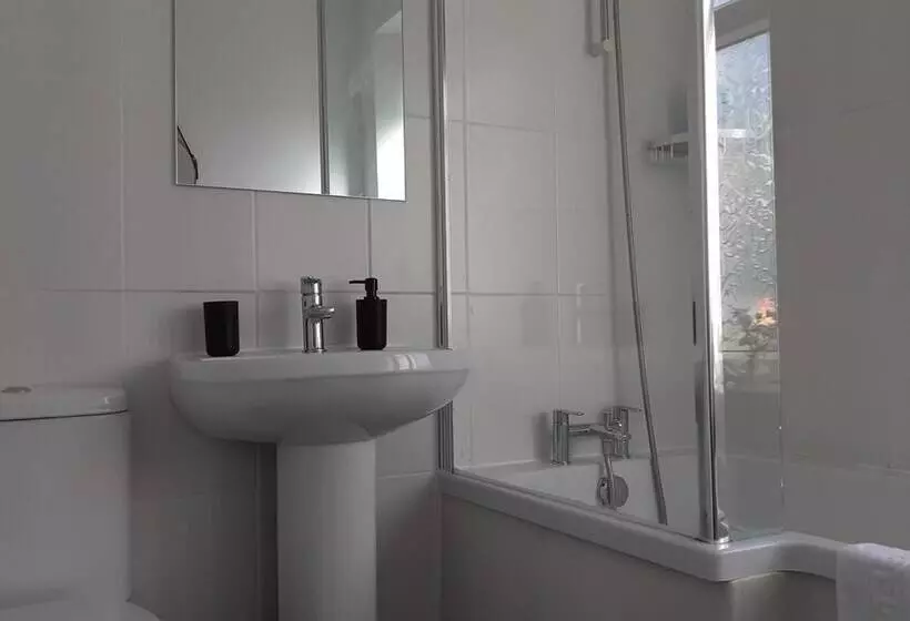 レジデンス Lovely 3 Bed House In Bridgend 7min From Porthcawl