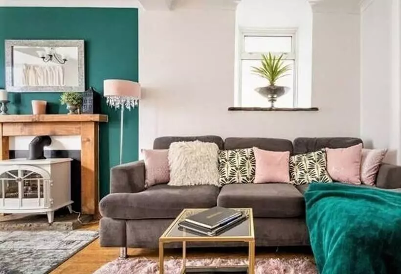 レジデンス Lovely 3 Bed House In Bridgend 7min From Porthcawl