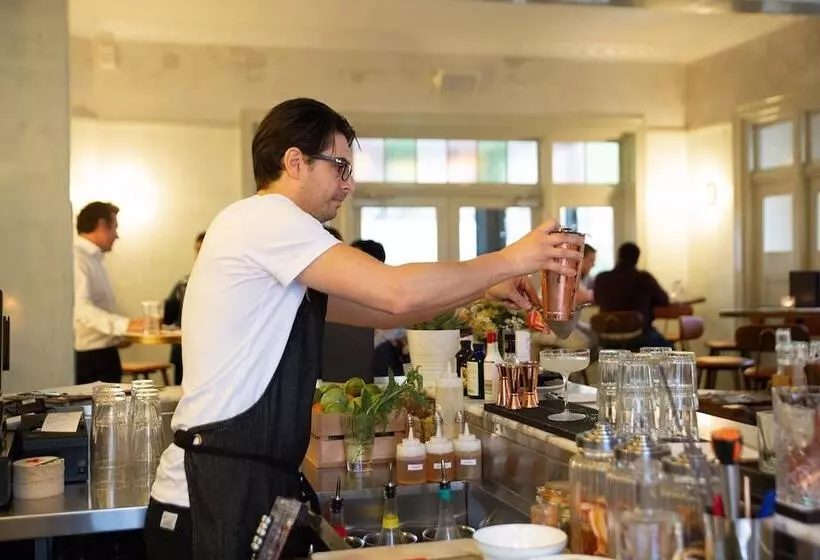 Terminus Hotel Pyrmont