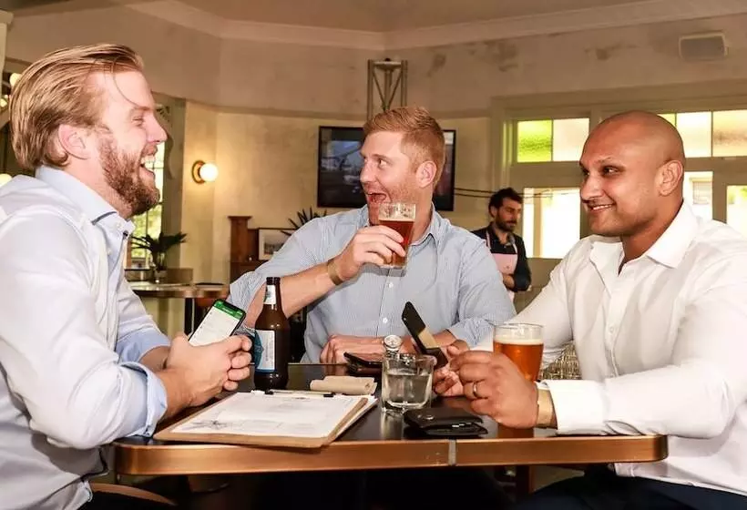 Terminus Hotel Pyrmont