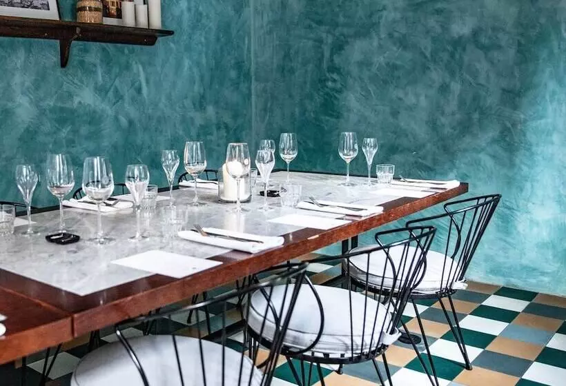 Terminus Hotel Pyrmont