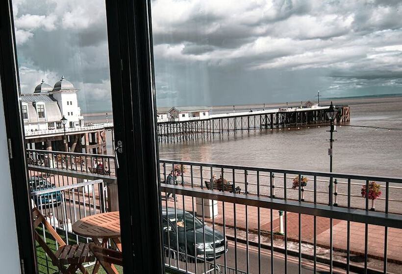 Beachcliff Hotel And Apartments