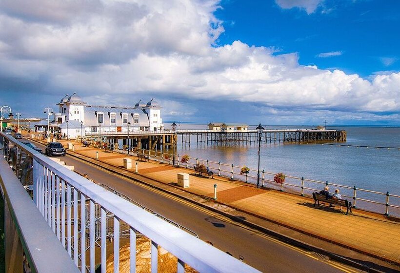 Beachcliff Hotel And Apartments