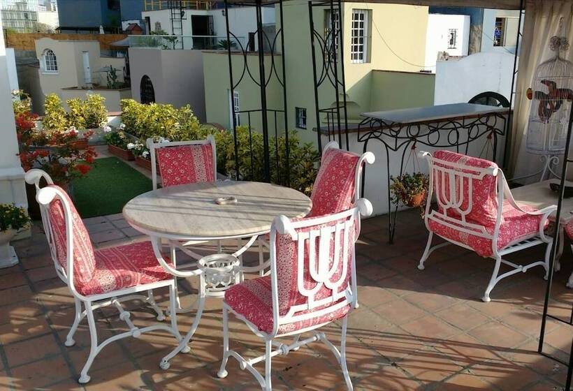 Bed and Breakfast De Autor I