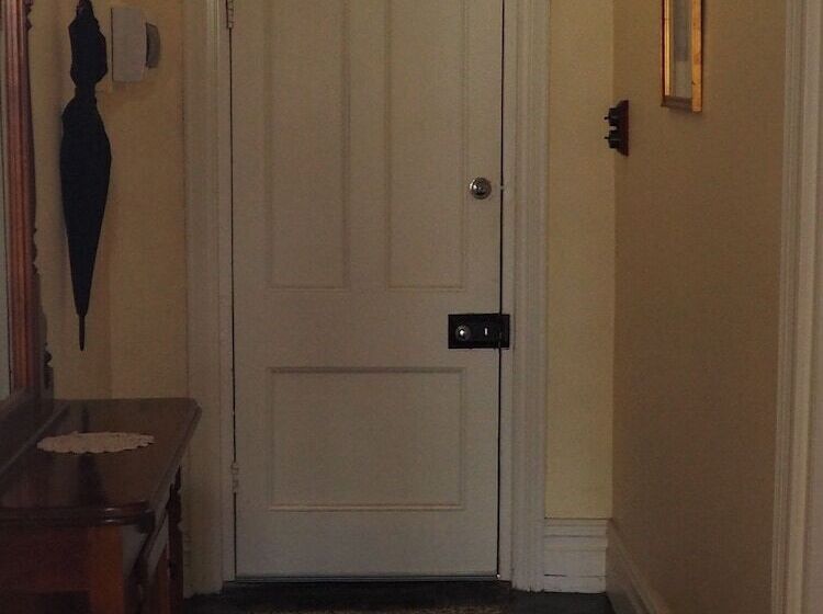 Cobblers Cottage B & B Accommodation