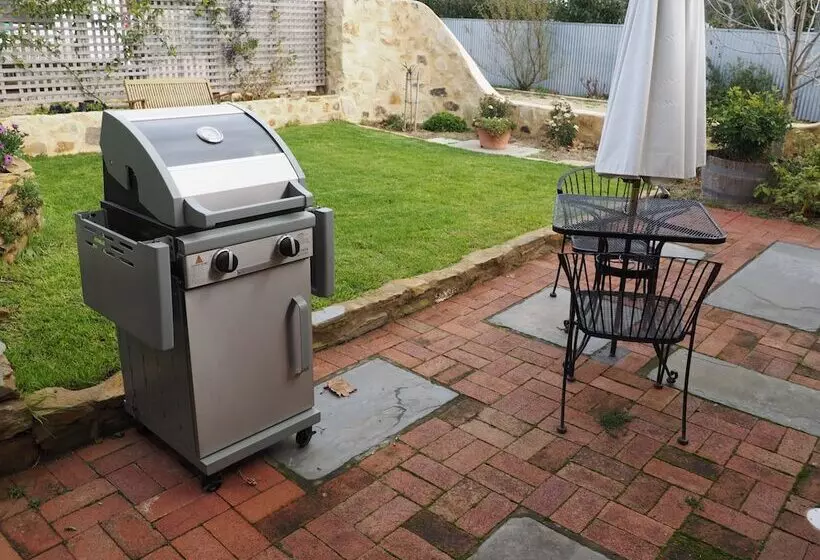 Cobblers Cottage B & B Accommodation