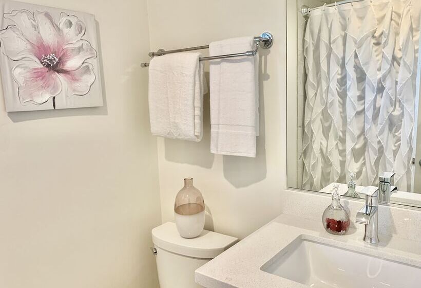 Hollywood Studios In Downtown Phoenix