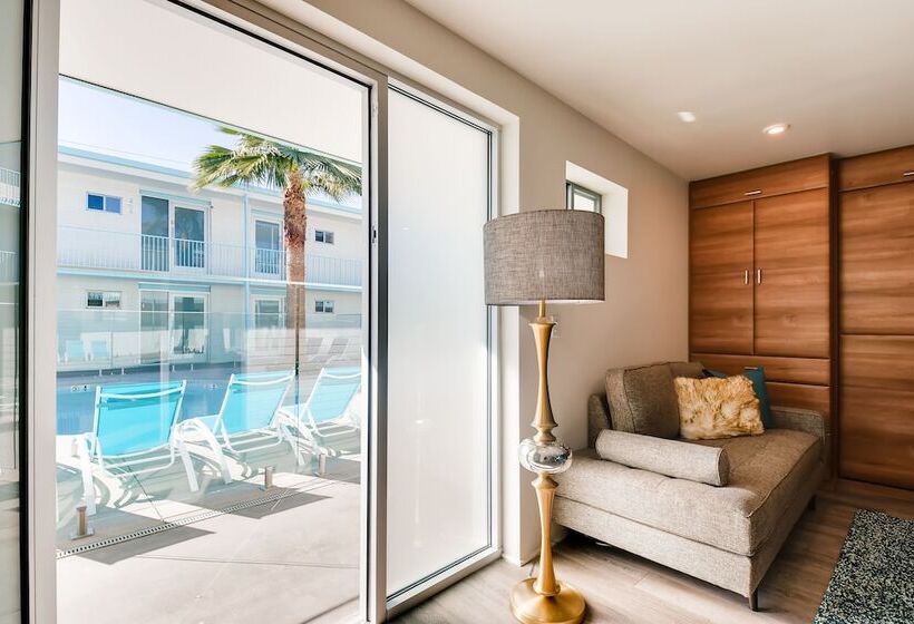 Hollywood Studios In Downtown Phoenix