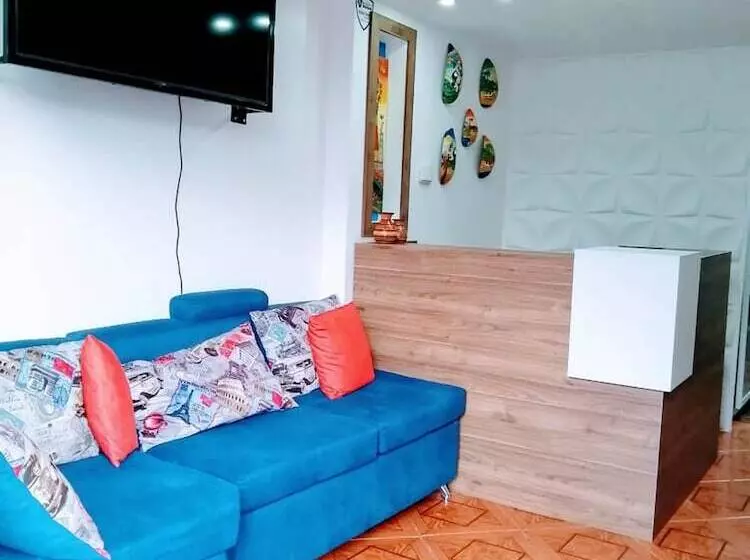 Hostal Gaviota Del Sur Tres
