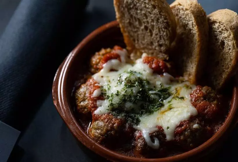 Ac Hotel By Marriott Miami Brickell