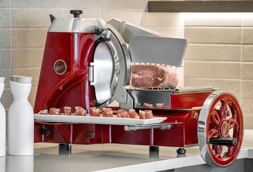 Ac Hotel By Marriott Miami Brickell