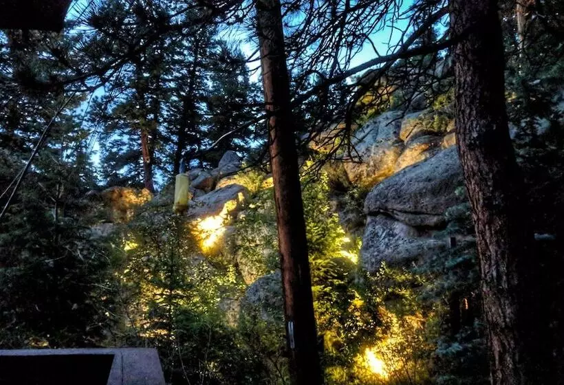 Hotelli Alpen Way Chalet Mountain Lodge