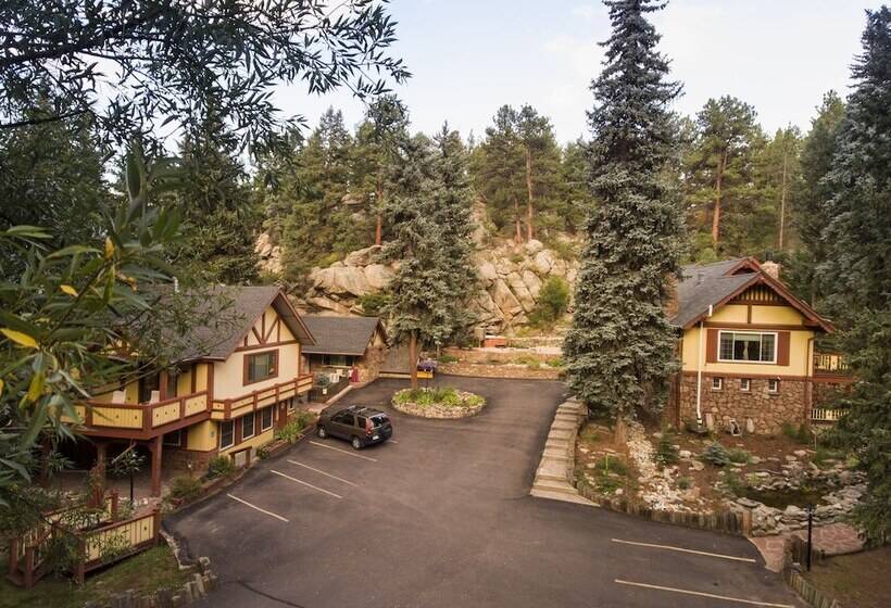 Hotel Alpen Way Chalet Mountain Lodge