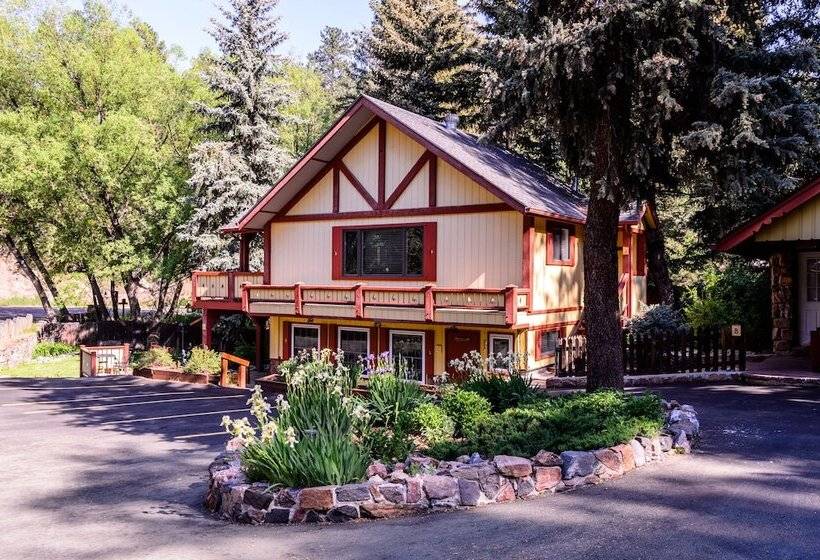 Hotel Alpen Way Chalet Mountain Lodge