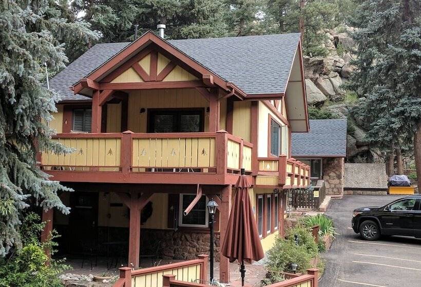 Hotel Alpen Way Chalet Mountain Lodge