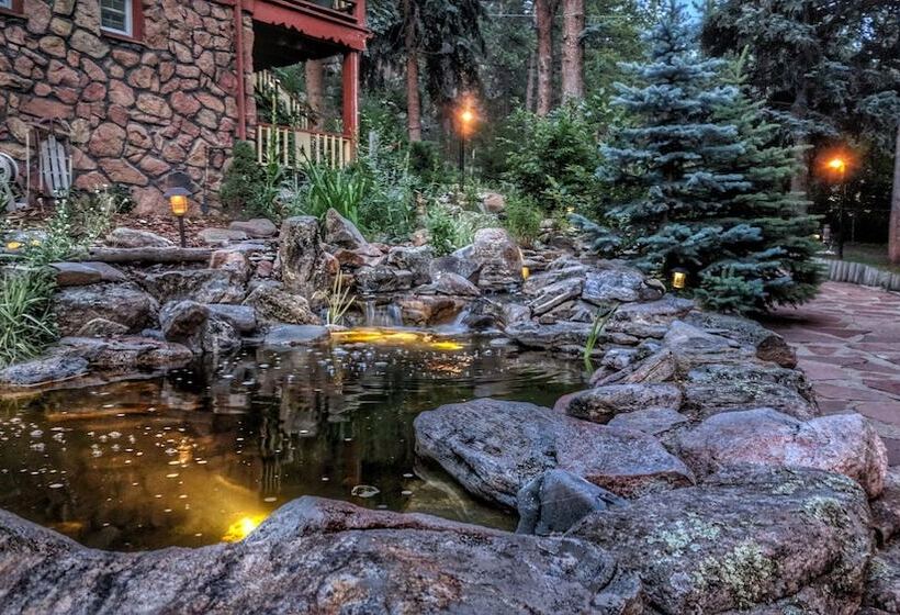 Hotel Alpen Way Chalet Mountain Lodge