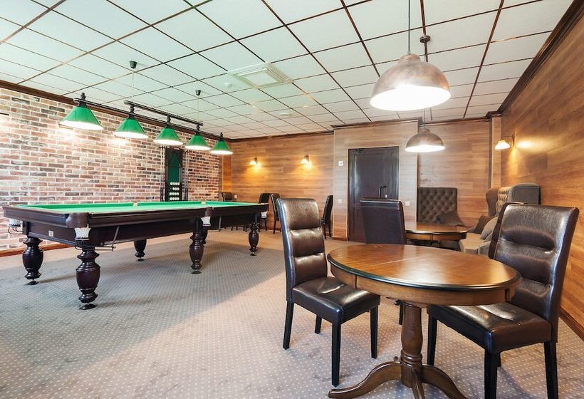 هتل Gostinichny Komplex Ostafyevo