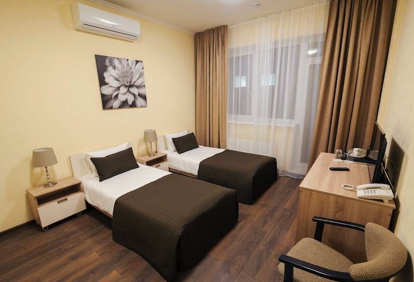 هتل Gostinichny Komplex Ostafyevo