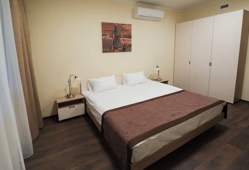 هتل Gostinichny Komplex Ostafyevo