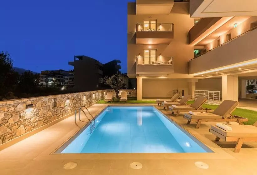 Hotelli Makris Luxury Rooms