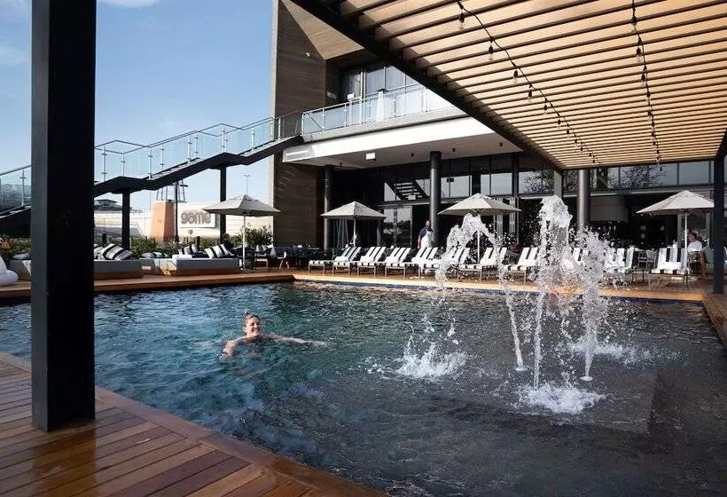 Hotelli The Capital Mbombela