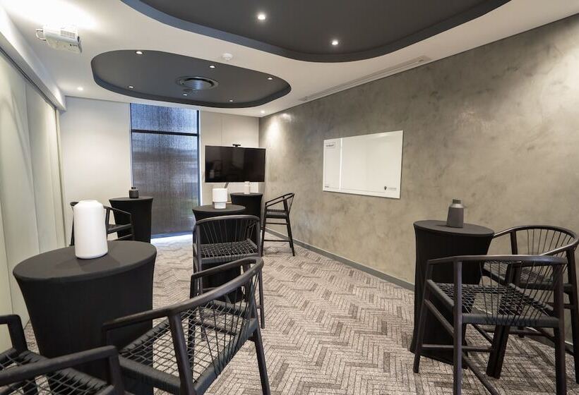 בית מלון כפרי The Capital Mbombela