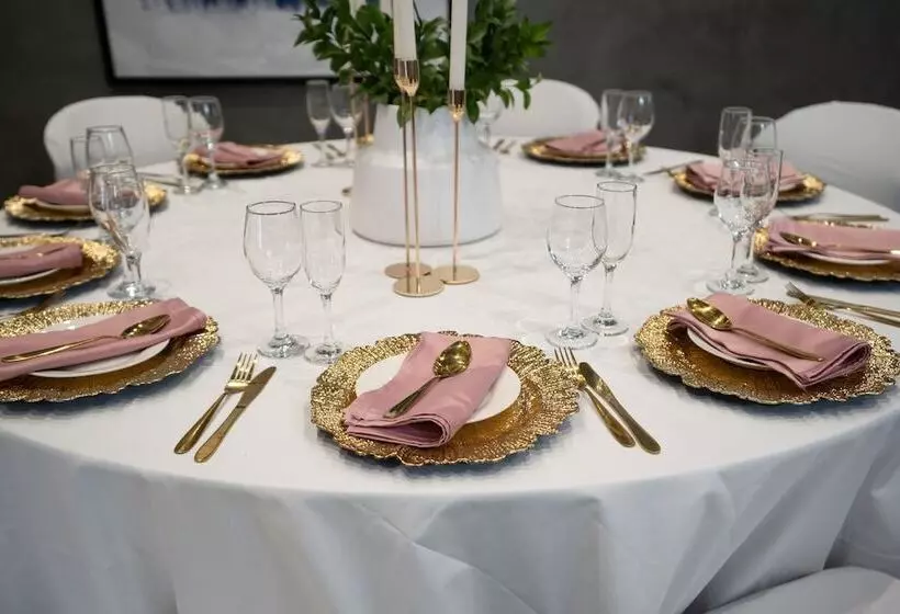 Hotelli The Capital Mbombela