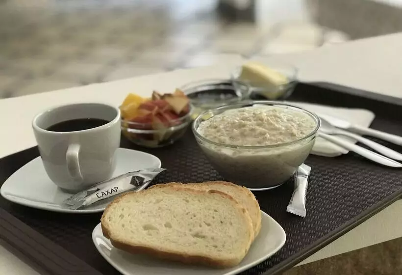 ホテル Zvezdnaya