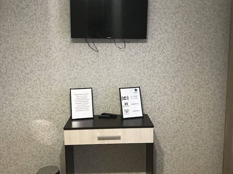 בית מלון כפרי Zvezdnaya