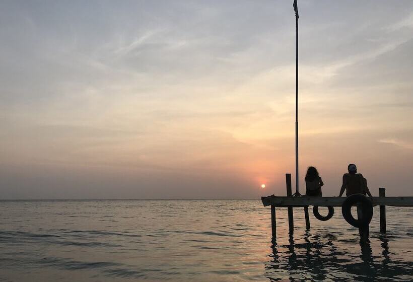 Mistica Island Hostel Isla Palma