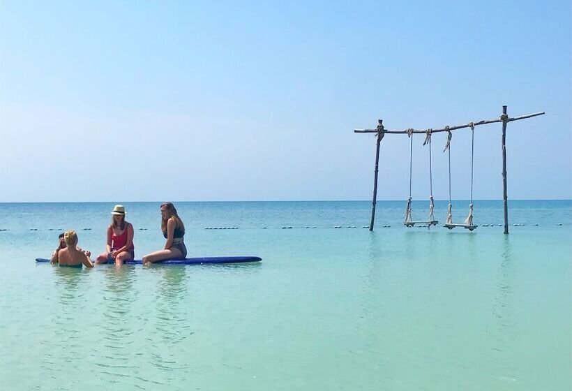 Mistica Island Hostel Isla Palma