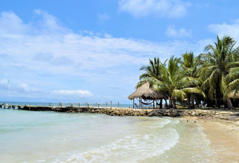 Mistica Island Hostel Isla Palma