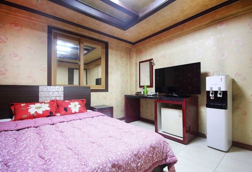 모텔 Busan Hadan Royal