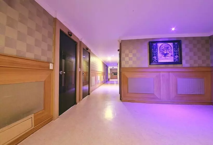 Motelli Gwangju Sangmu Alice Business